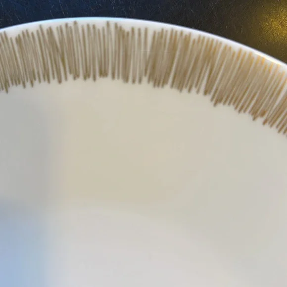 Calvin Klein white Dinner Plate with gold Accents